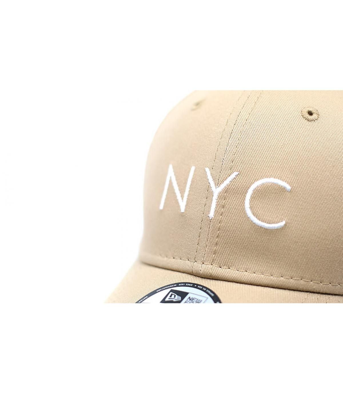 Cap NYC beige